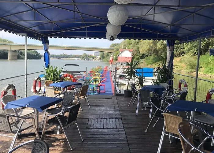 Tisza-beach Wild 5 * 塞格德