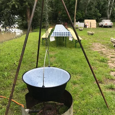 Tisza-beach Wild 5 مكان تخييم *